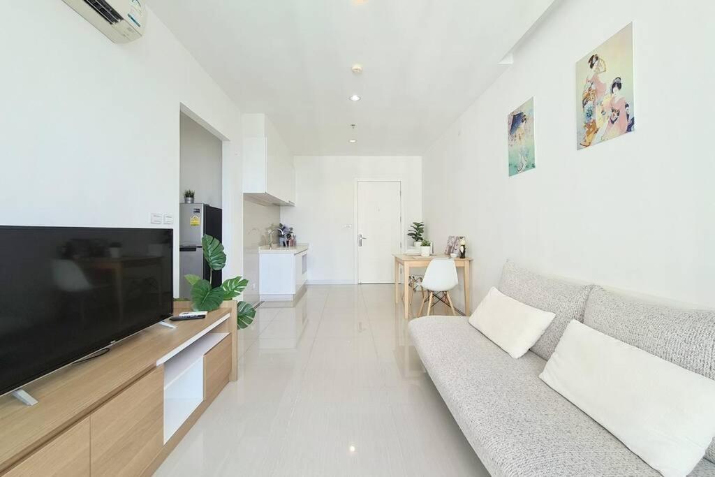 The Muji Inspired 1 Bedroom : Pool/wifi/rama9/rca Appartement