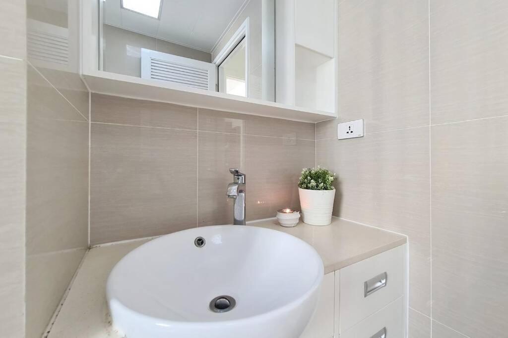 Appartement The Muji Inspired 1 Bedroom : Pool/wifi/rama9/rca